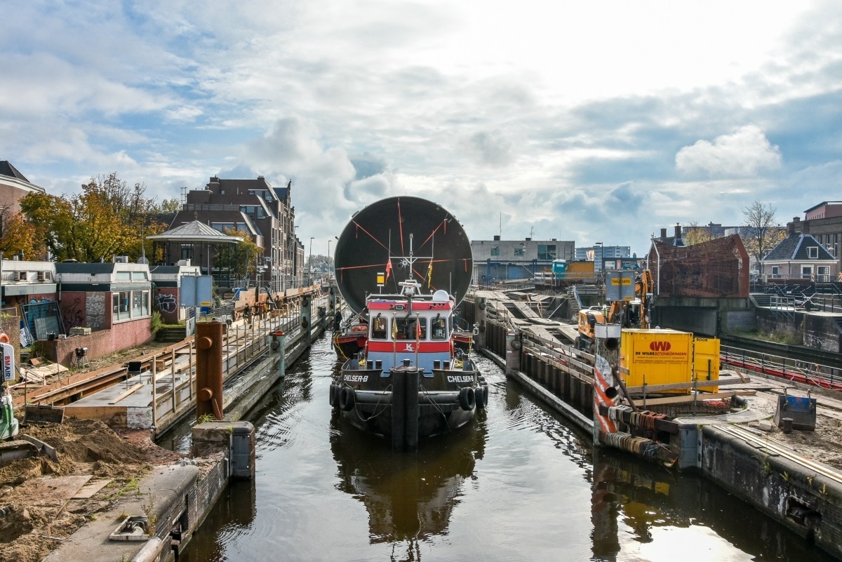 foto van werkzaamheden aan de Beatrixbrug